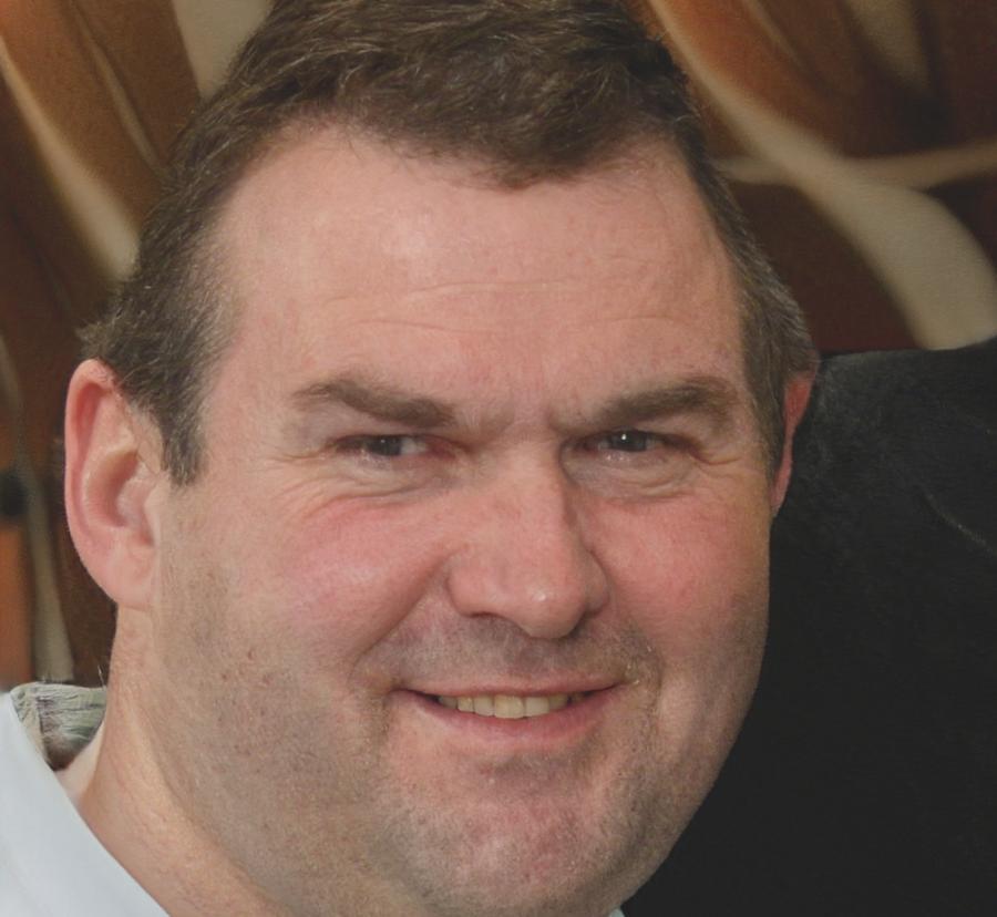 Portrait von Finanzberater Hendrik Wolff